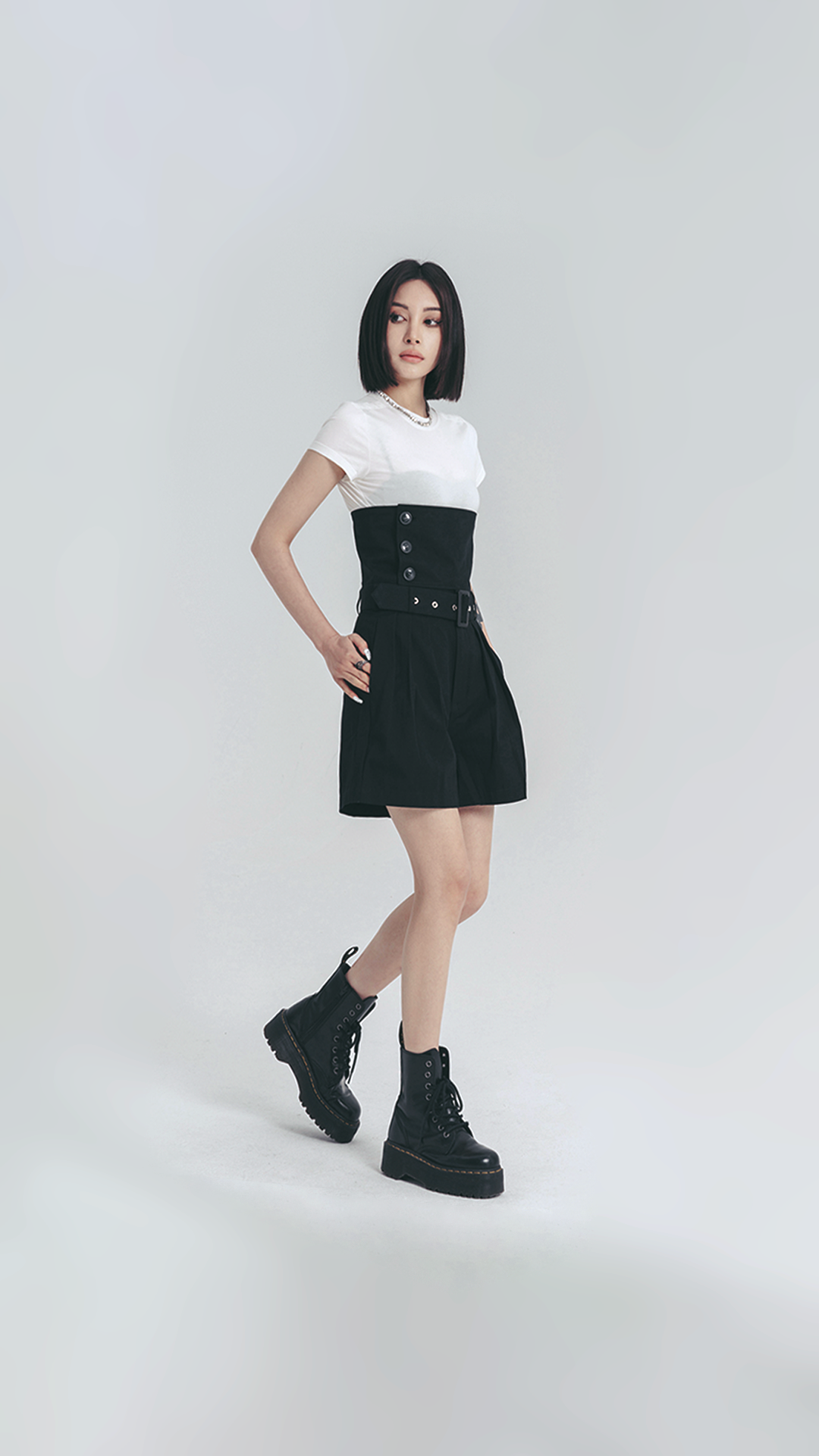 ♀Waist Flap 2-Way Half Pants