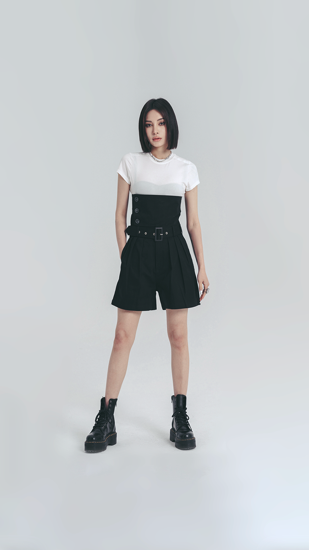 ♀Waist Flap 2-Way Half Pants