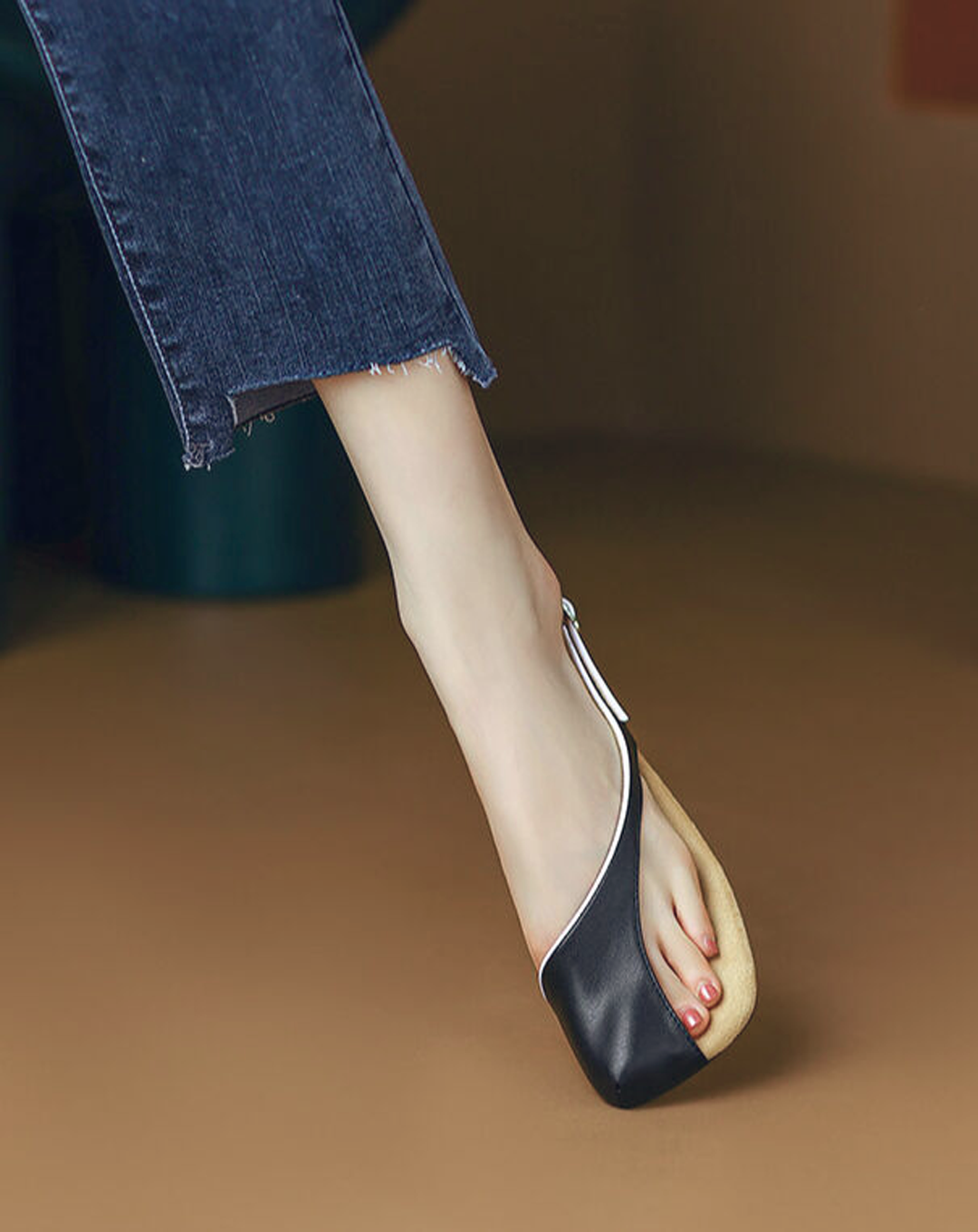 ♀本革/Asymmetry Toe Sandals