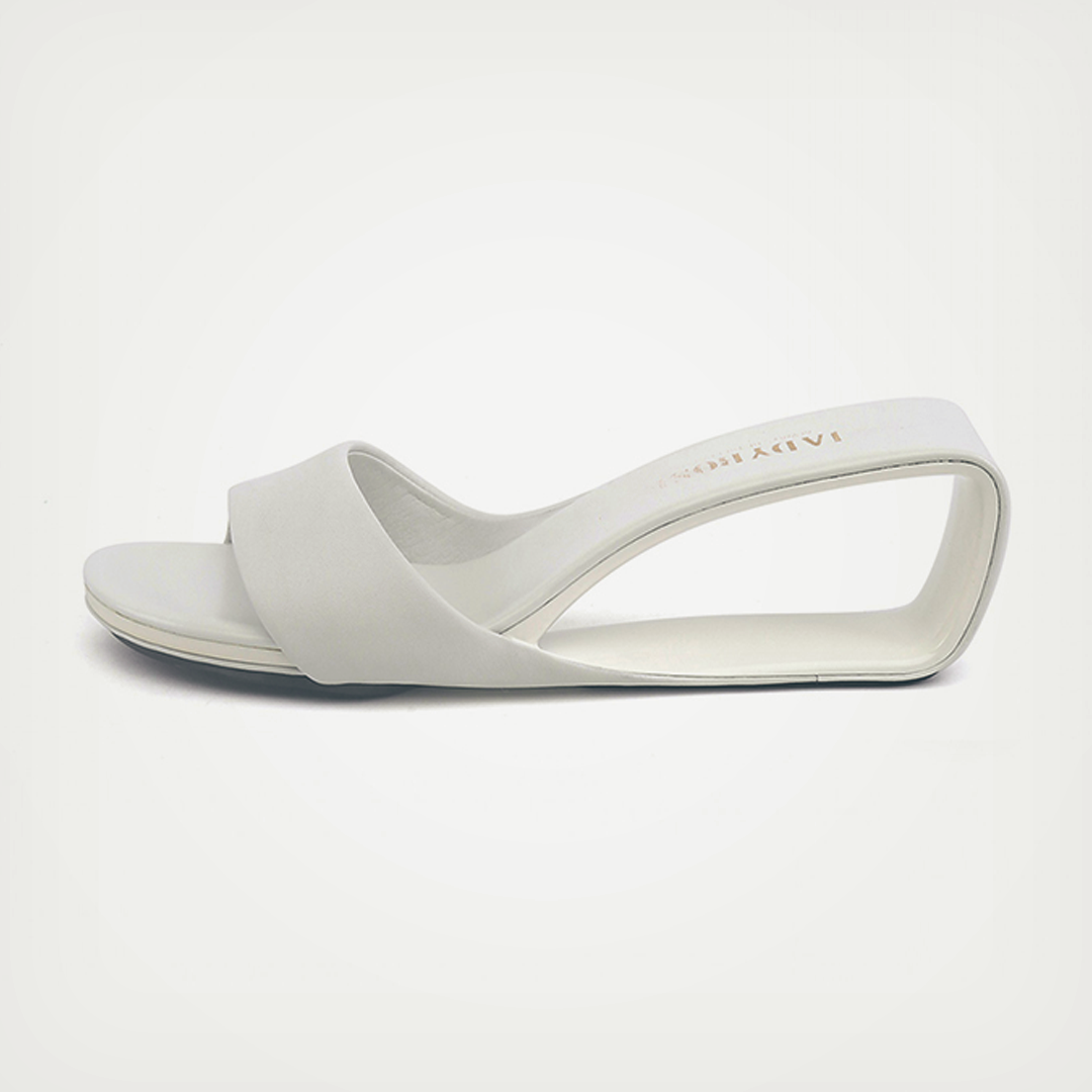 ♀本革/Cavity Heel Sandals
