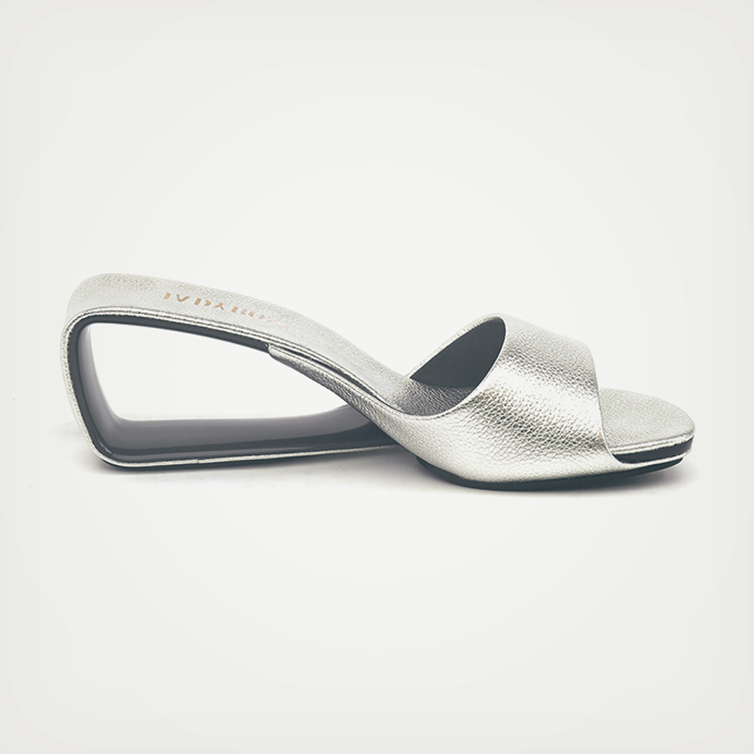 ♀本革/Cavity Heel Sandals