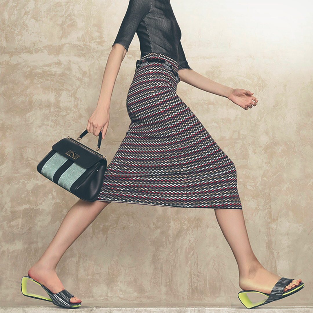 ♀本革/Cavity Heel Sandals