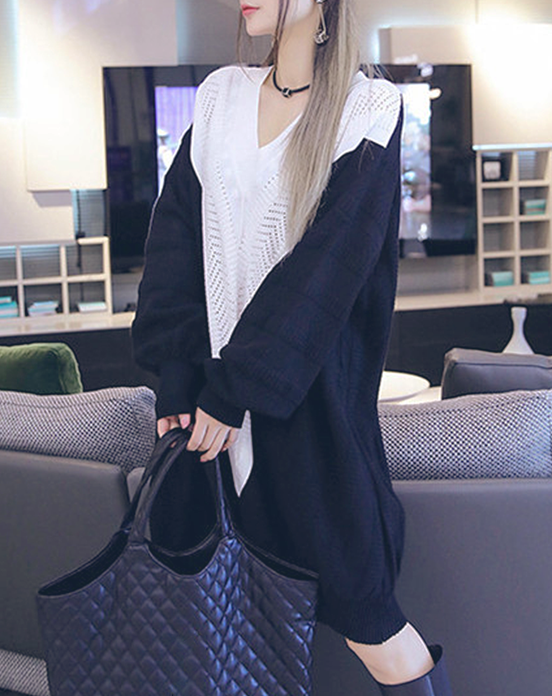 ♀V-neck Cool Loose Sweater