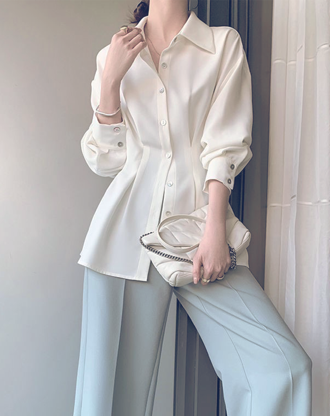 ♀Back Pleated Chiffon Shirt