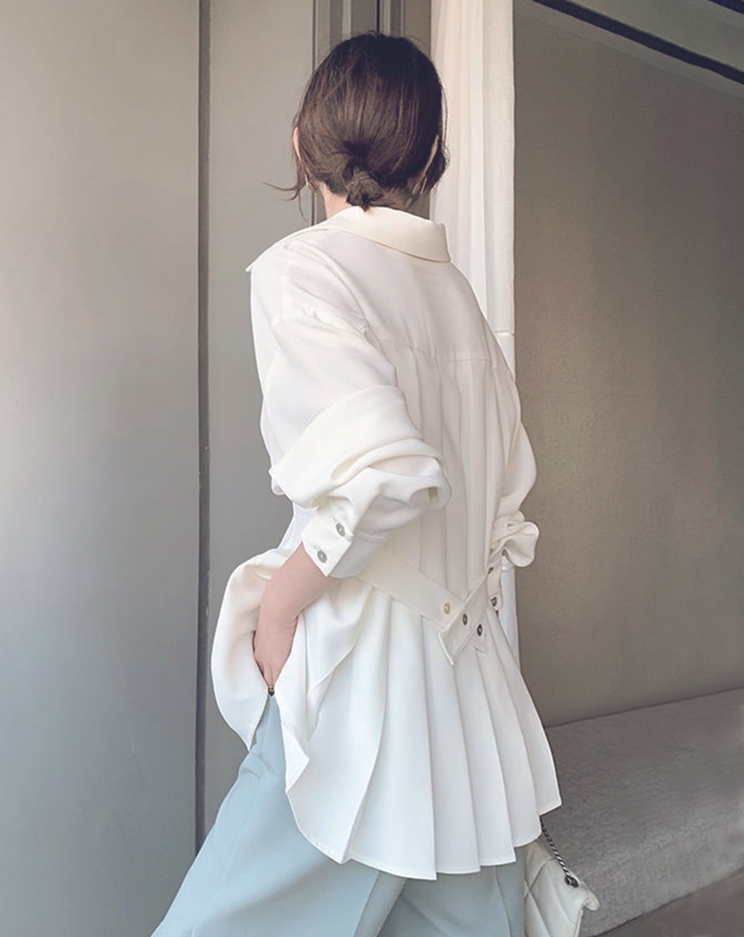 ♀Back Pleated Chiffon Shirt