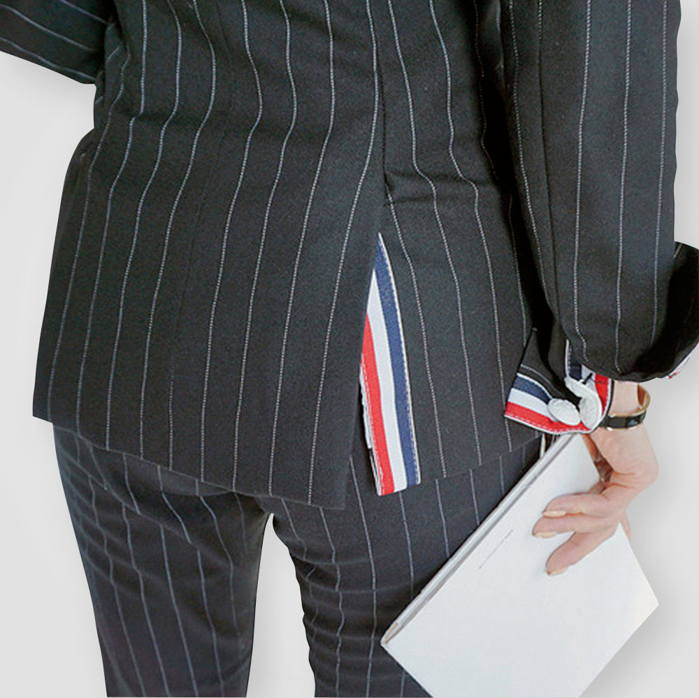 ♀Striped Pants Suit