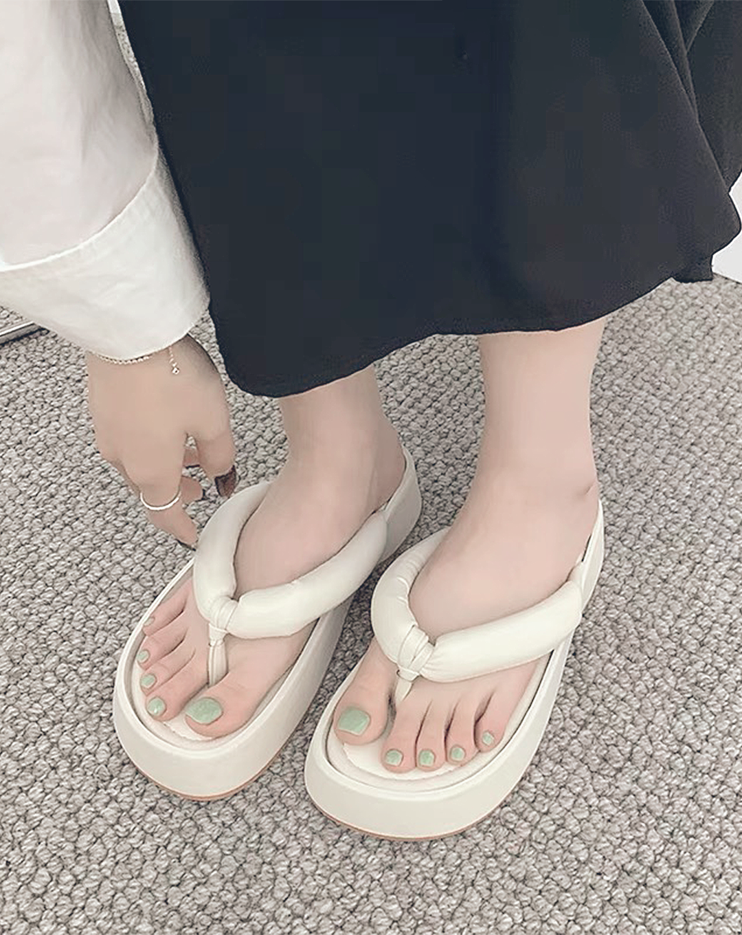 ♀Platform Thong Sandals