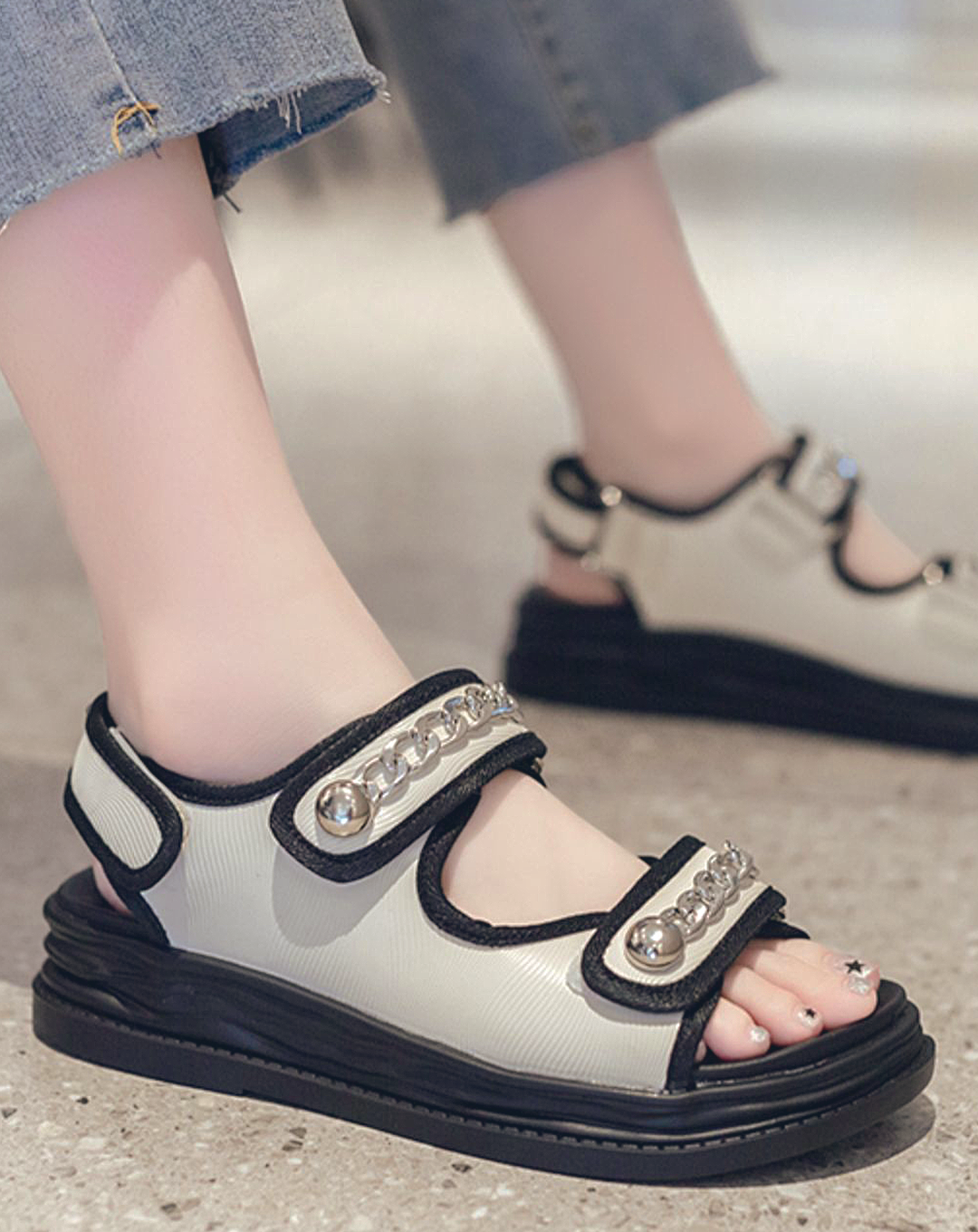 ♀Chain Design Velcro Sandals