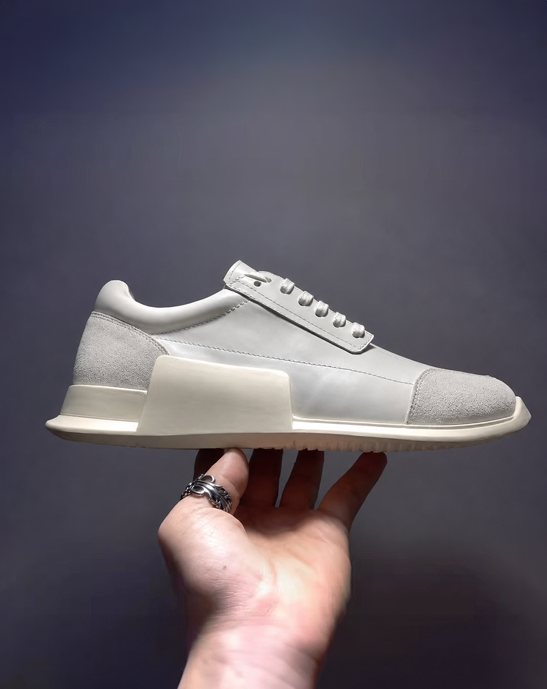 ♂♀本革／Urban Leather Unisex Sneaker