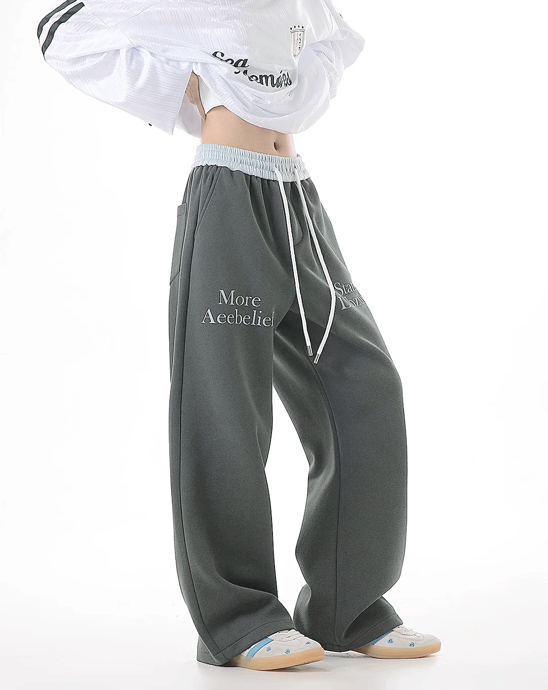 ♀Front Logo Sweatpants