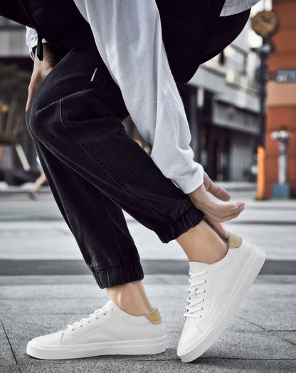 ♂♀White Flat Sneakers