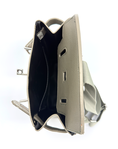 ♂♀本革／Square Leather Body Bag (OUTLET)