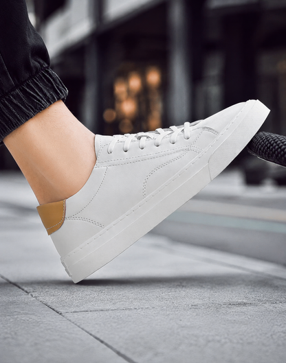 ♂♀White Flat Sneakers