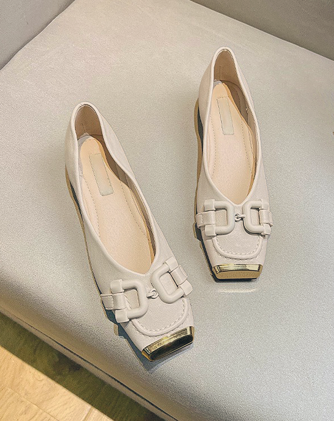 ♀Metallic Toe Buckle Pumps