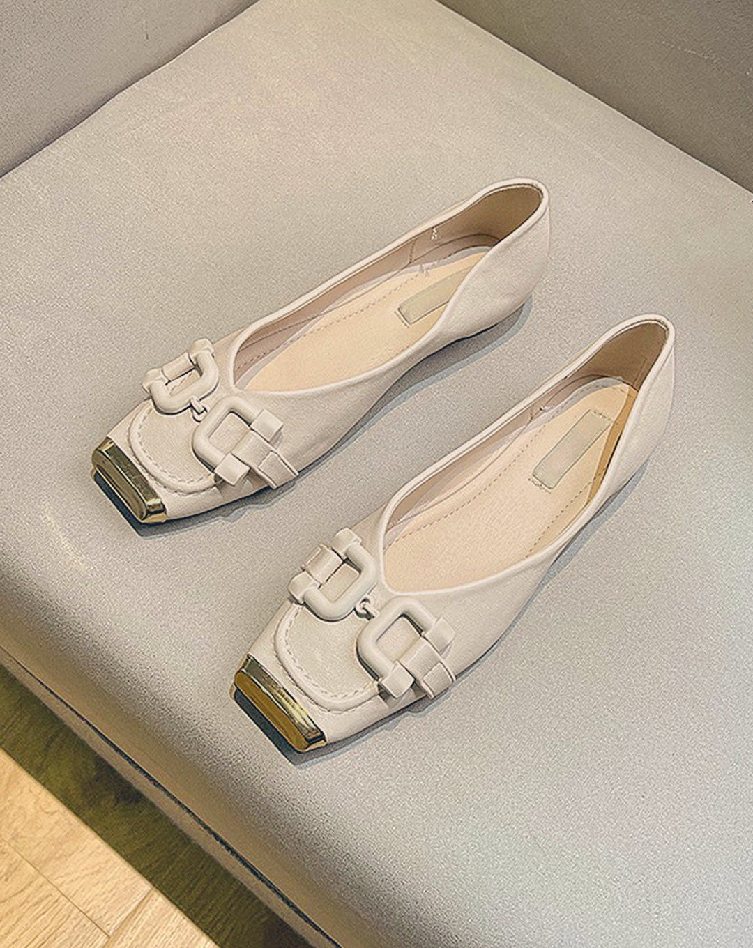 ♀Metallic Toe Buckle Pumps