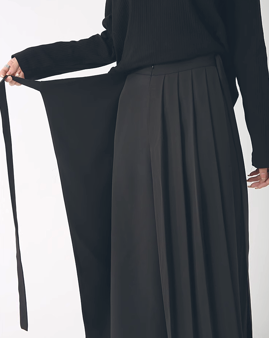 ♀Side Pleat Wide Pants