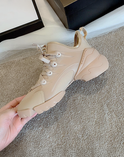 ♀本革／Bold Curve Sneakers