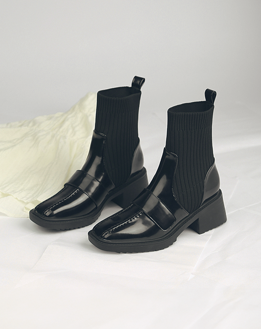 ♀Ribbed Socks Boots