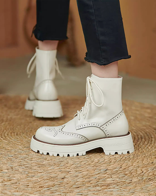 ♀本革／Classic Brogue Boots