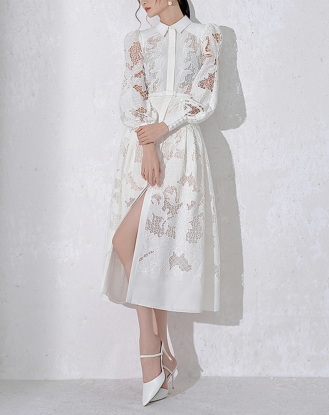 ♀White Lace Dress