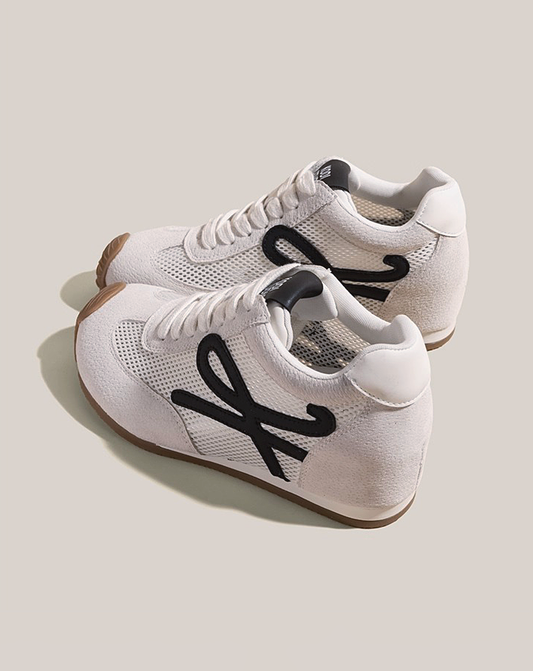 ♀AirRise Curve Sneakers
