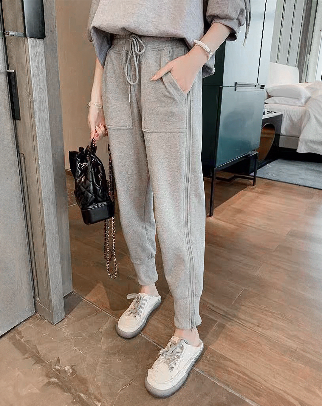 ♀Side-Zip Jogger Bottoms