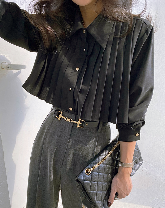 ♀Layered Pleat Blouse