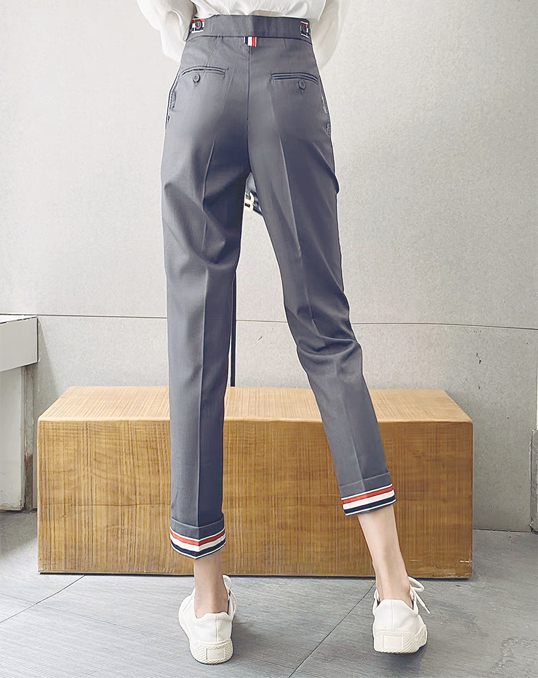 ♀Tricolor Back Hem Cropped Pants