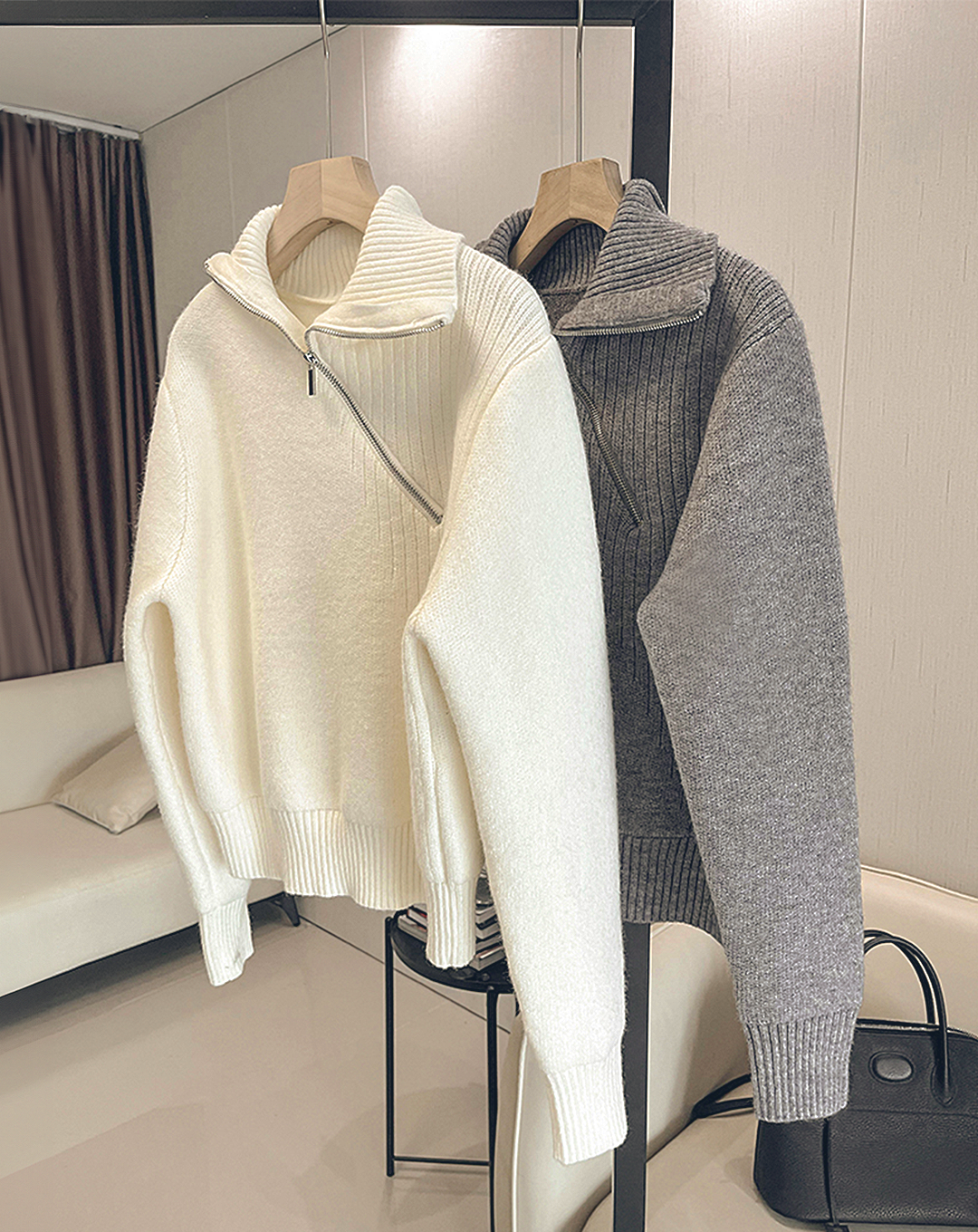 ♀Diagonal Half Zip Knit