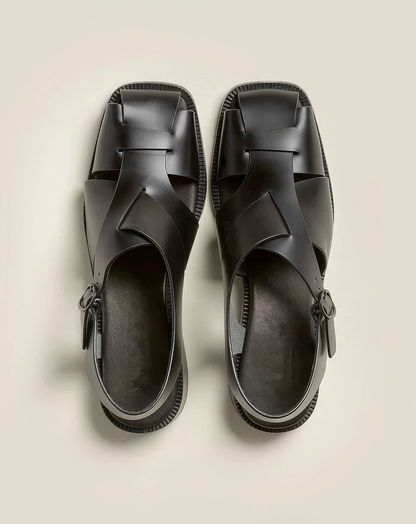♀本革／Black Leather Gurkha Sandals