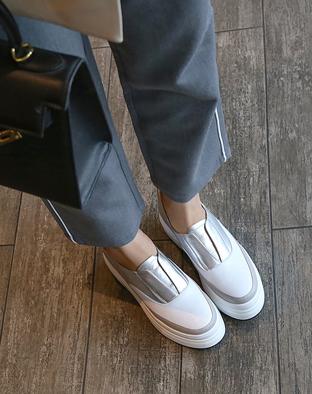 ♀Metallic Color Platform Slip-ons