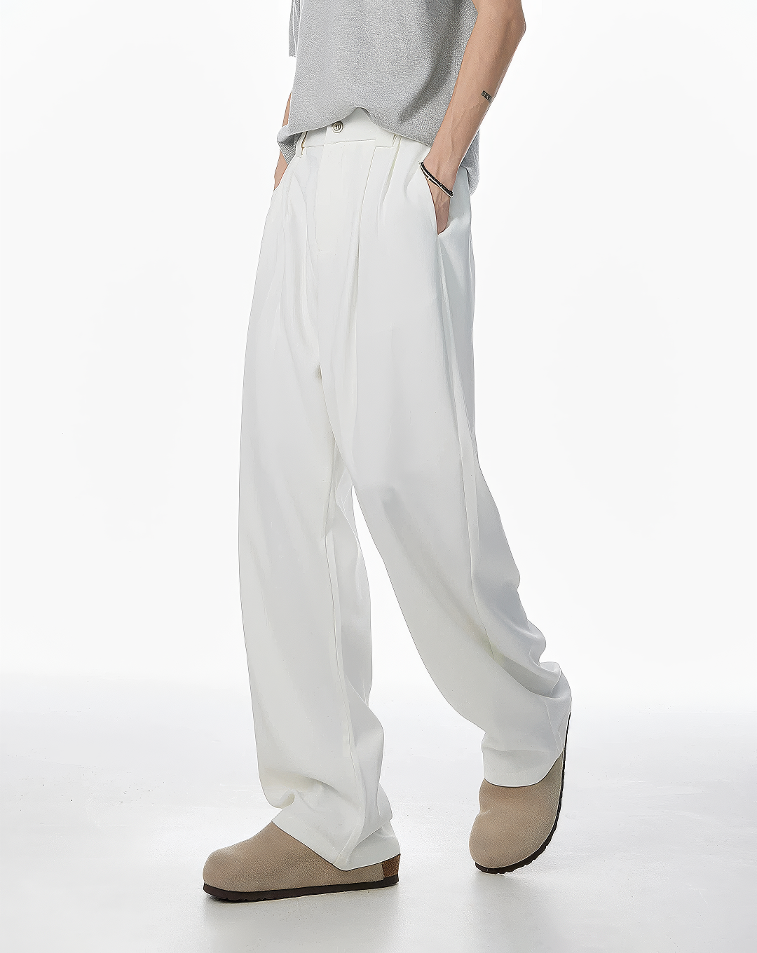 ♂Straight Tucked Pants