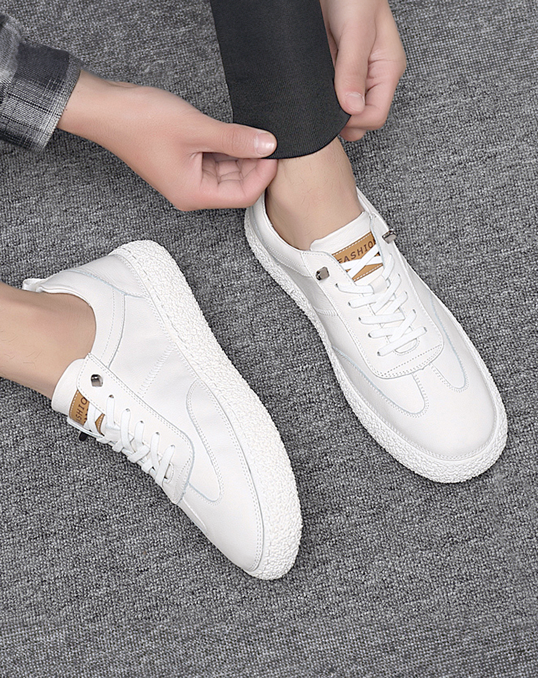 ♂♀White Casual Sneakers