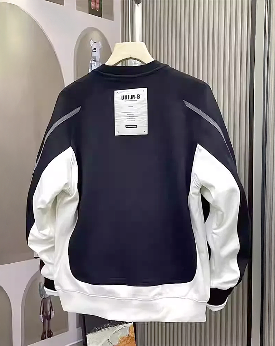 ♂Edge Curve Sweatshirt