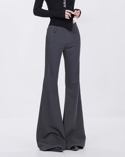 ♀Sculptural Flare Leg Pants