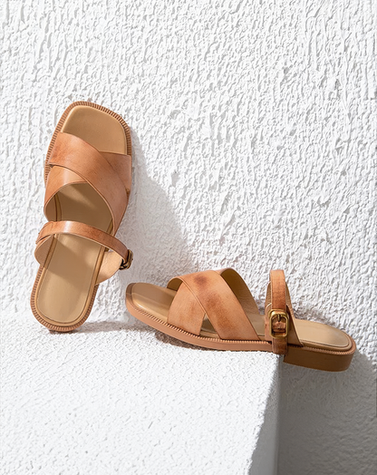 ♀本革／Flat Leather Strap Sandals