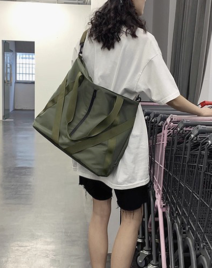 Versatile Shoulder Tote