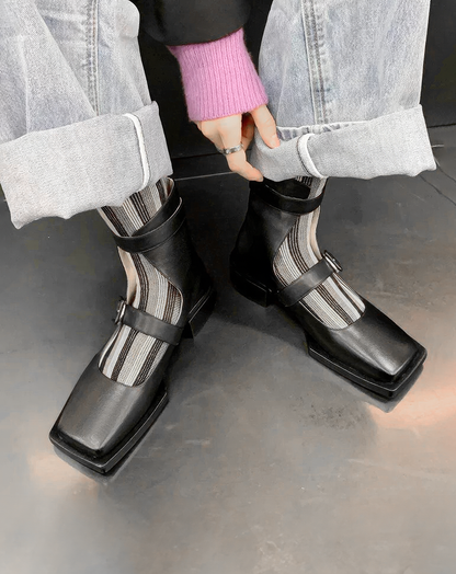 ♀本革／Double Strap Mary-Janes
