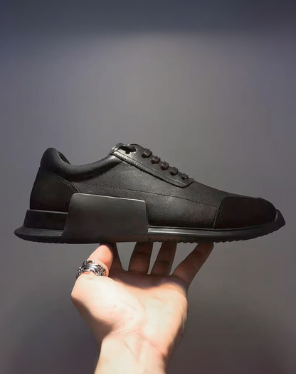 ♂♀本革／Urban Leather Unisex Sneaker