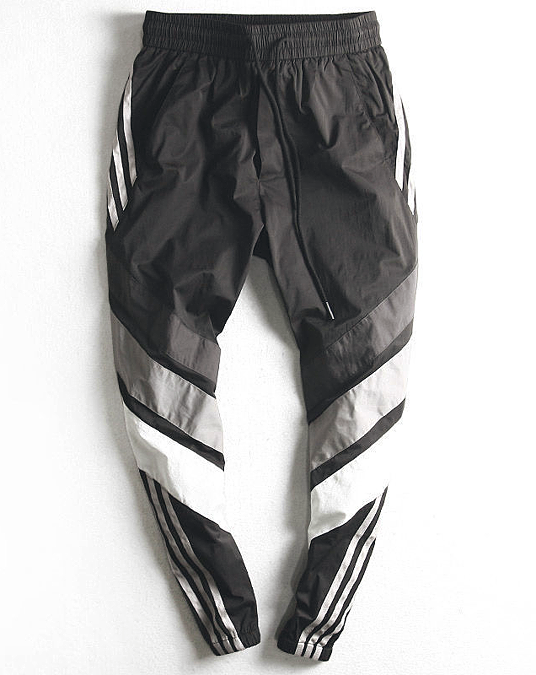 ♂Three Lines Design Jogger Pants