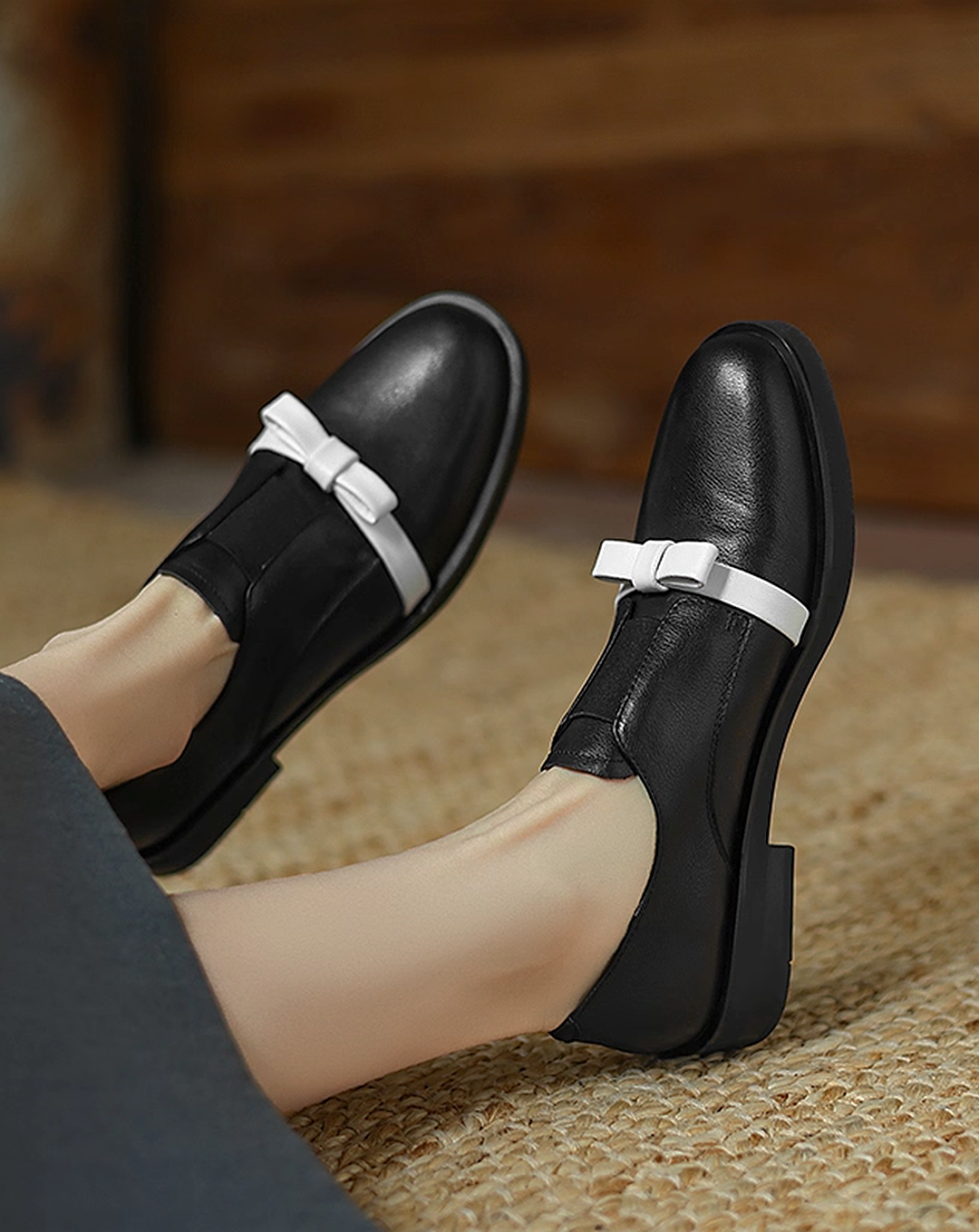 ♀Ribbon Accent Loafers