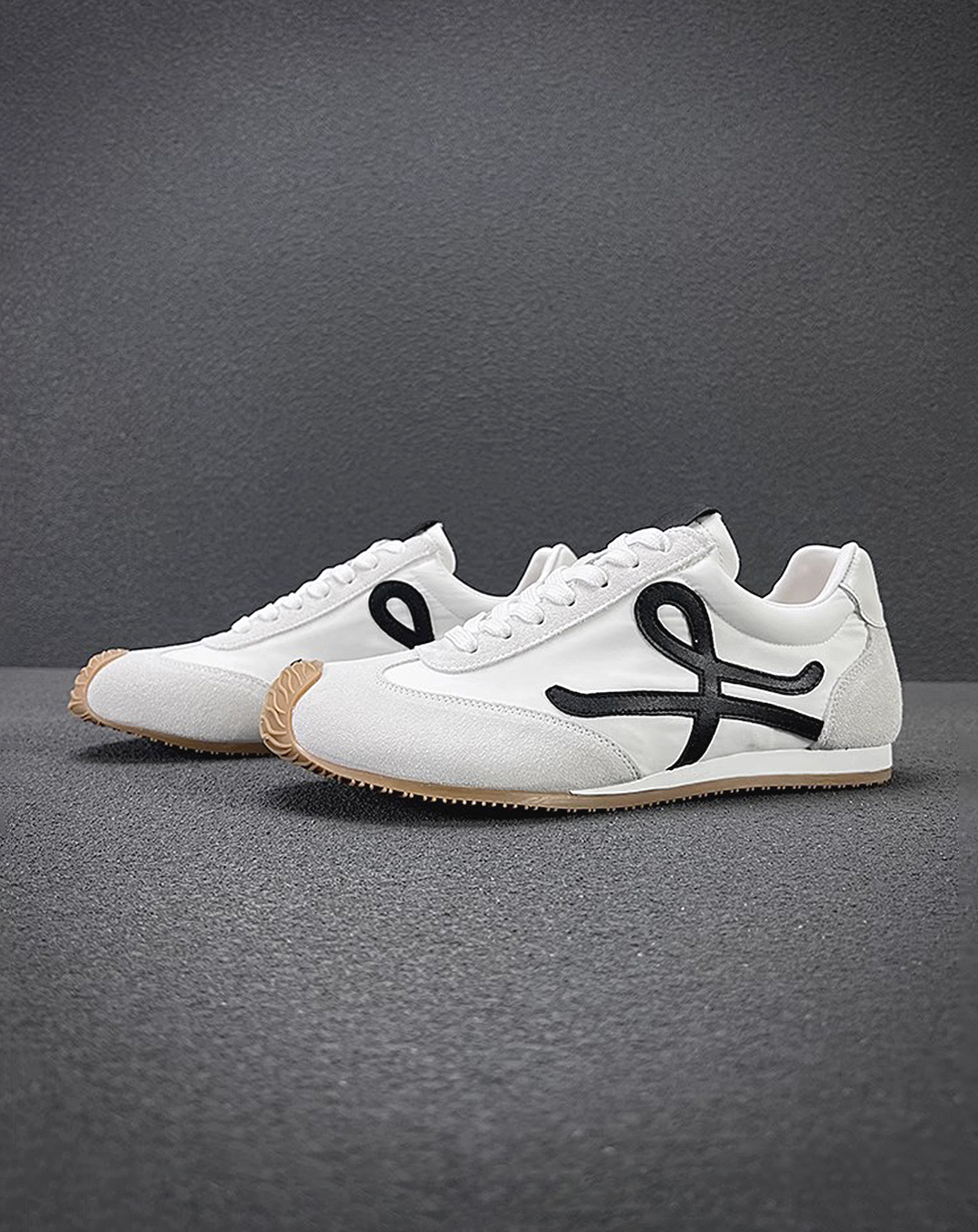 ♂♀Monochrome Arch Sneakers
