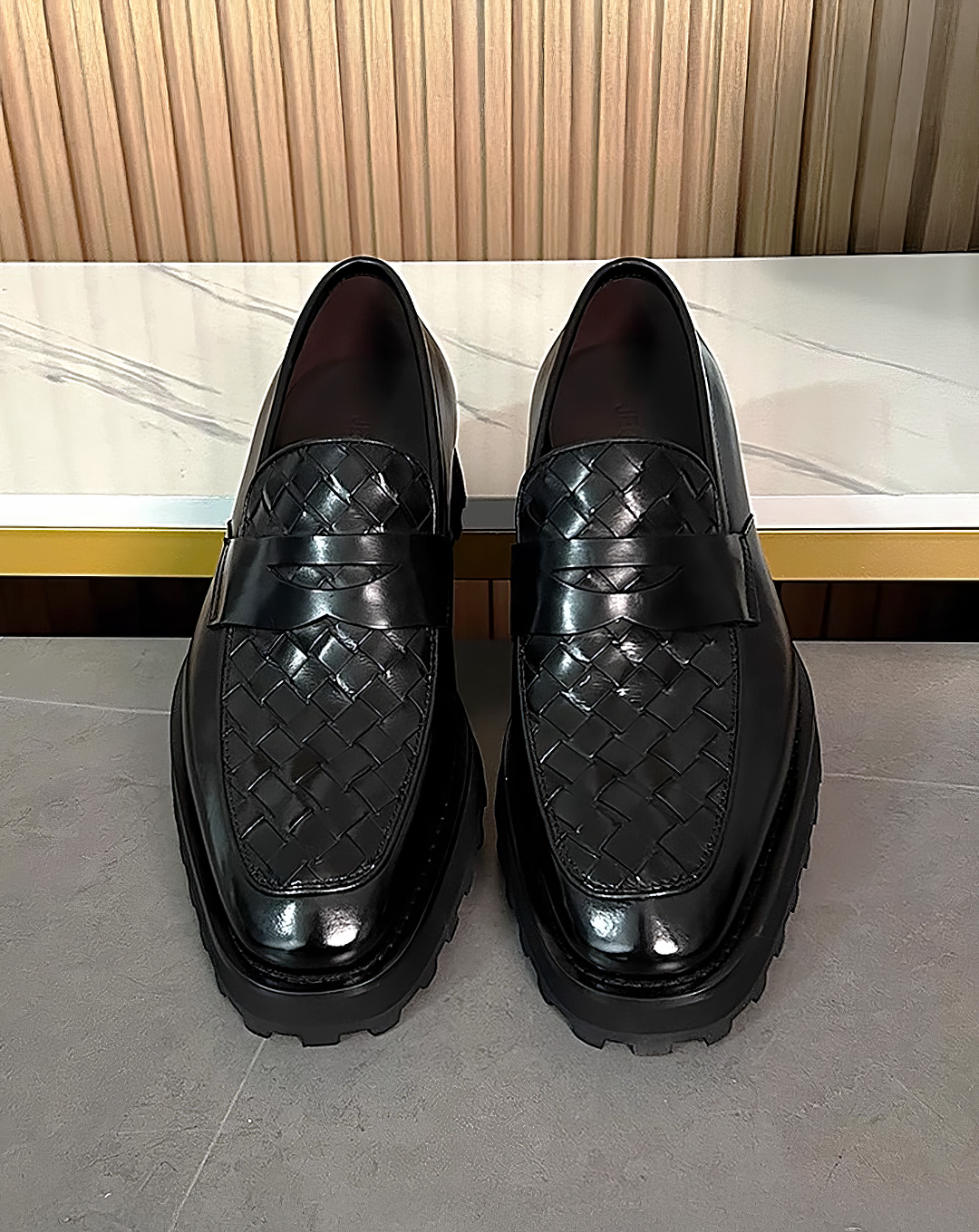 ♂♀本革／Intrecciato Luxury Loafer