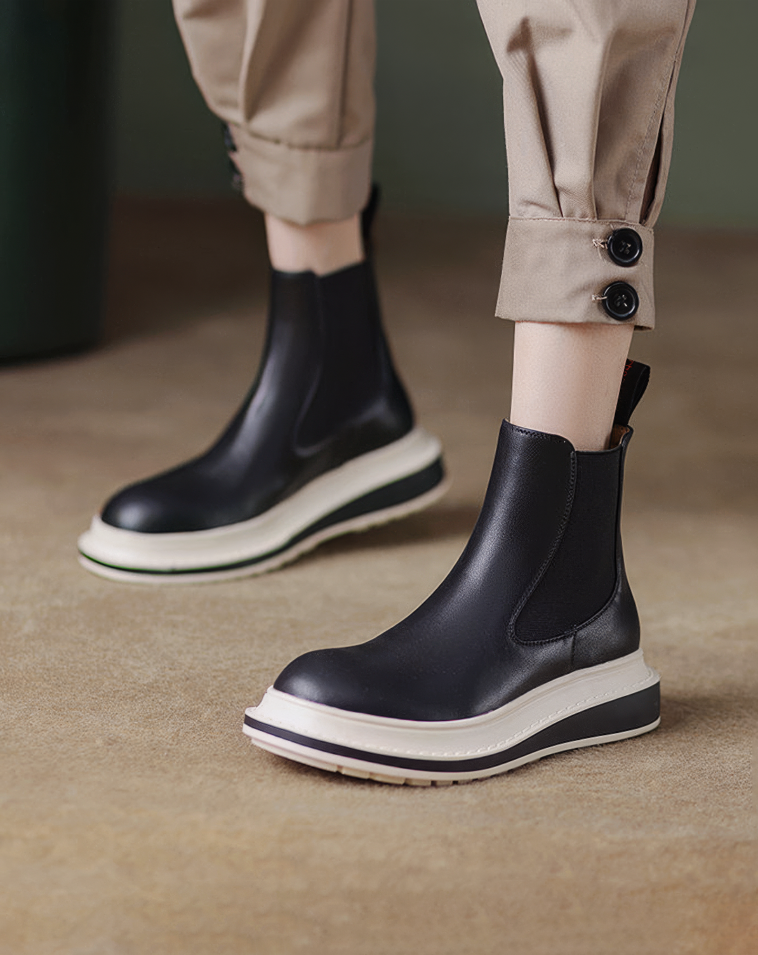 ♀本革／Layered Platform Chelsea Boots