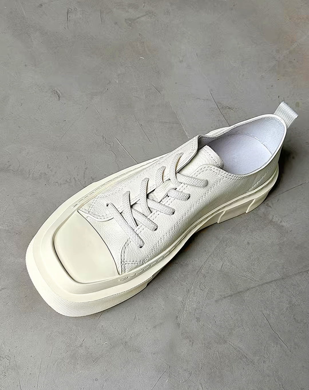 ♂♀本革／Square Toe Leather Sneakers