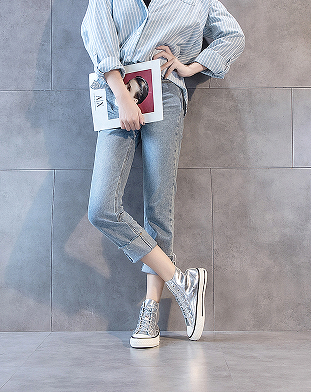 ♀Silver Color High Cut Sneakers