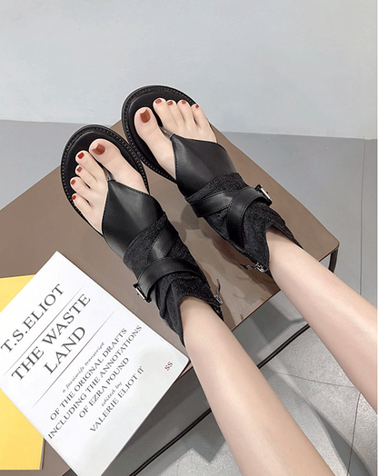 ♀本革／Strap Hooded Sandals