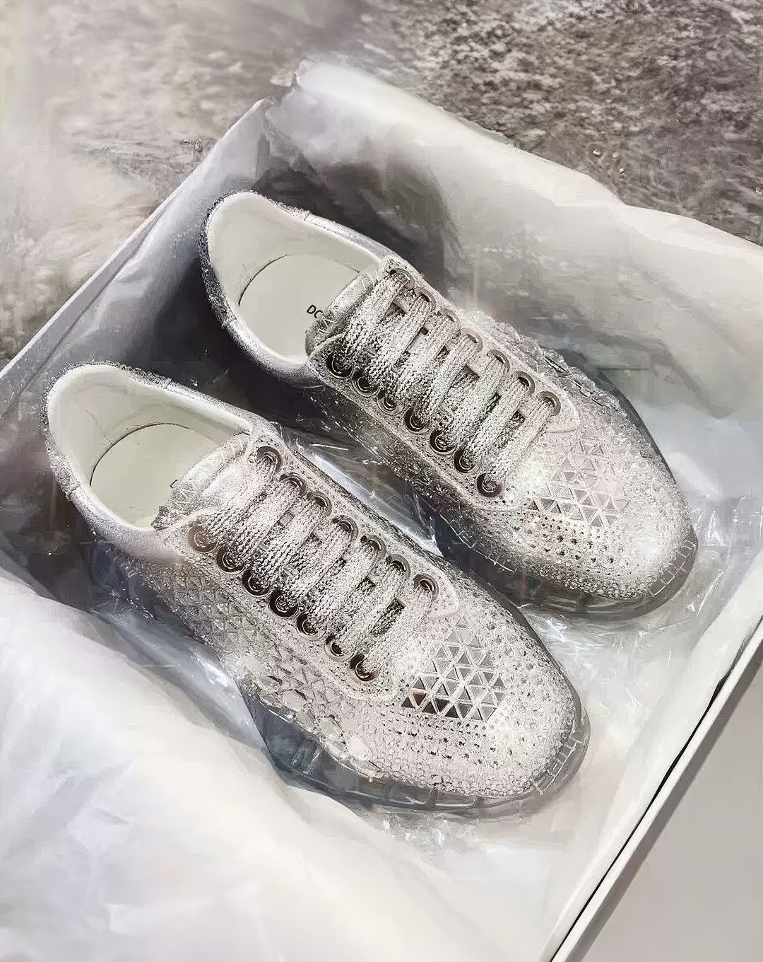 ♀Silver Rhinestone Sneakers