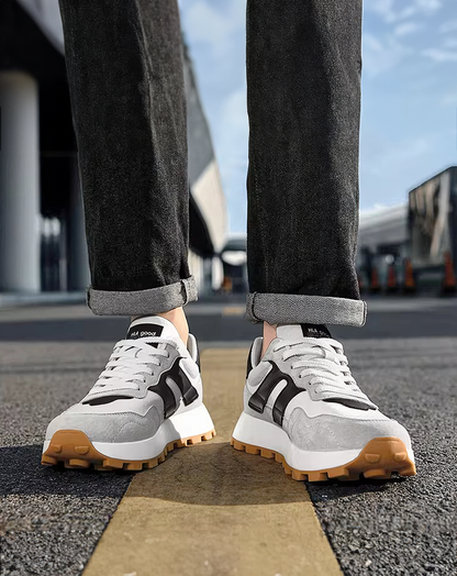 ♂Retro Runner Beige Sneakers