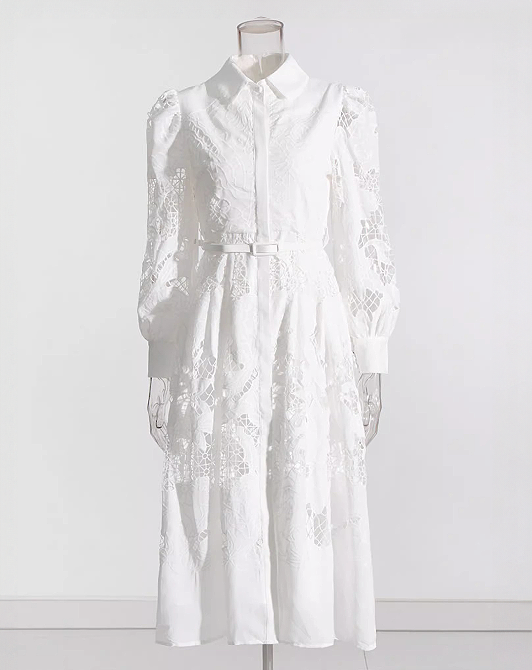 ♀White Lace Dress